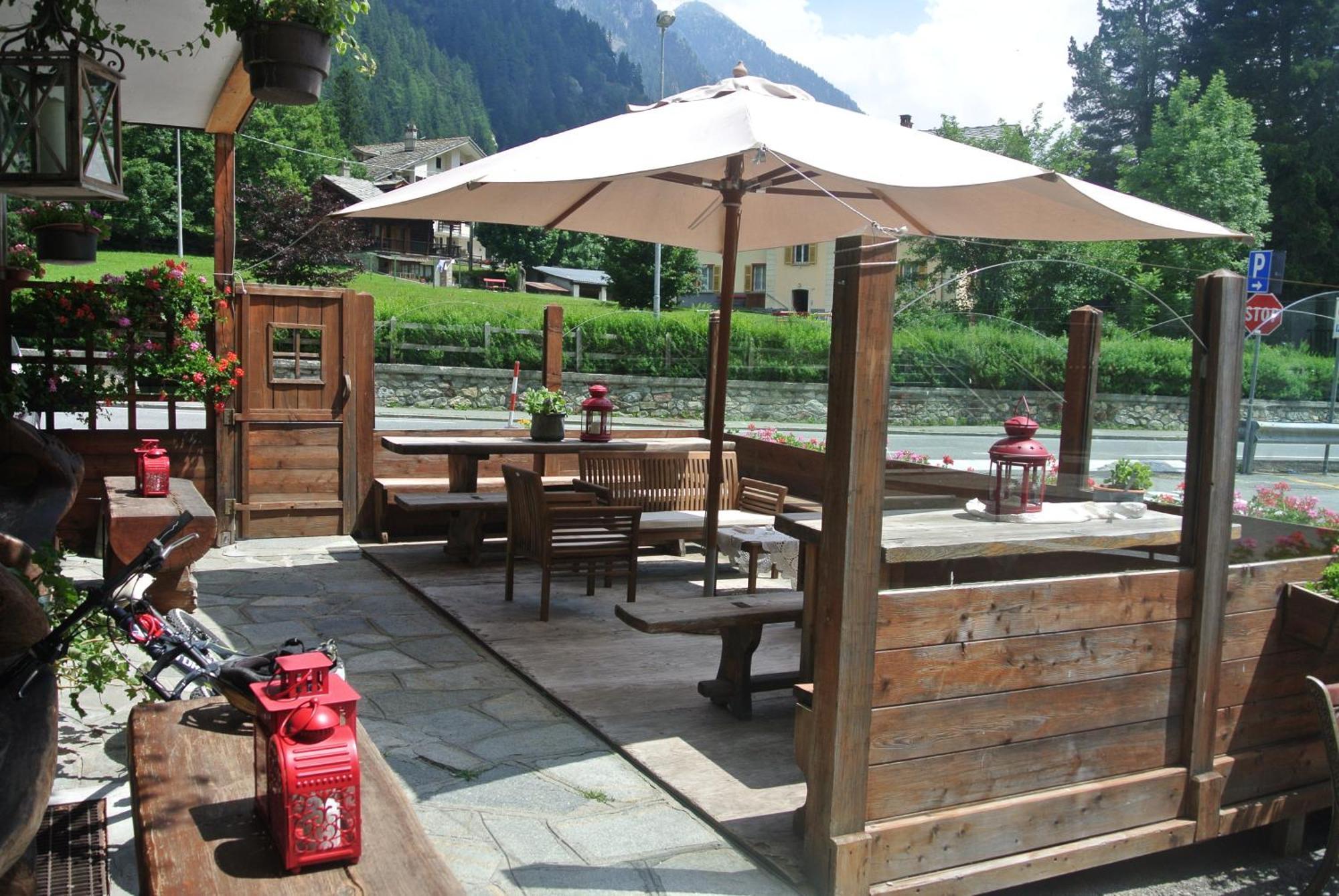 Albergo Alpenrose Ski&Bike Mountain Hotel Gressoney-Saint-Jean Exterior foto